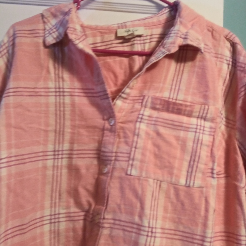 Plaid long sleeve top